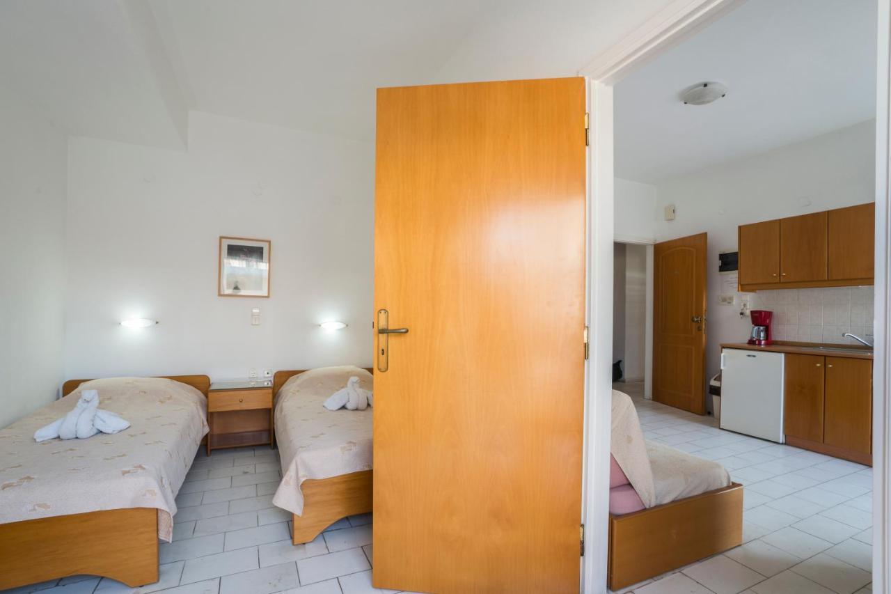 Stratis Apartments La Canée Extérieur photo
